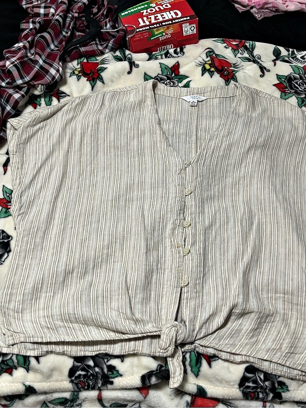 Time and Tru Striped Tie-Front Button Top Cream & Brown Girls XL